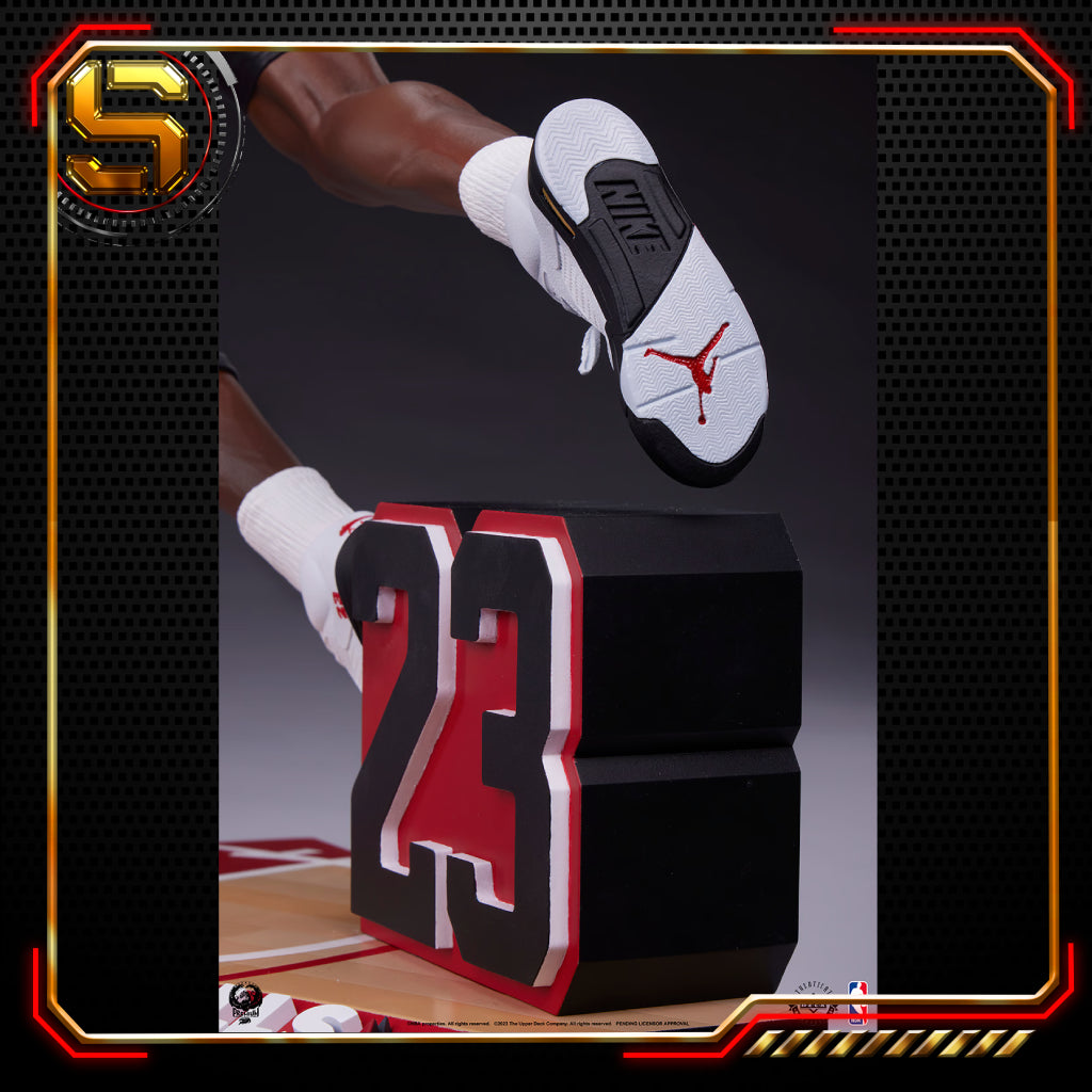 PCS NBA BULLS MICHAEL JORDAN 1/4 SCALE STATUE