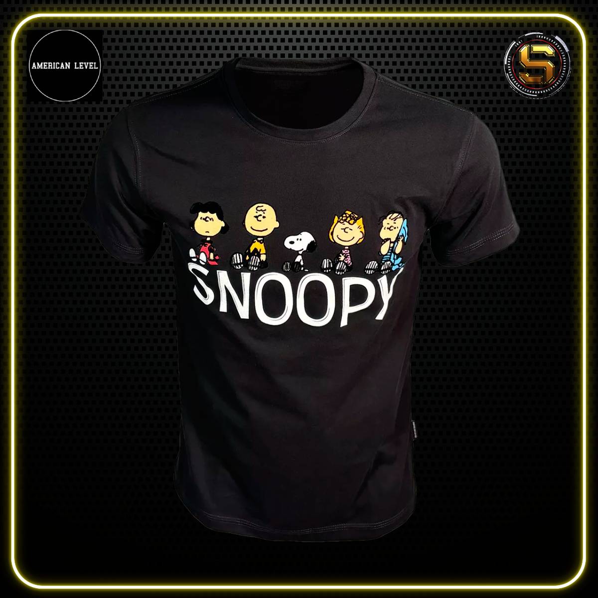 A LEVEL PLAYERA PEANUTS SNOOPY NEGRA